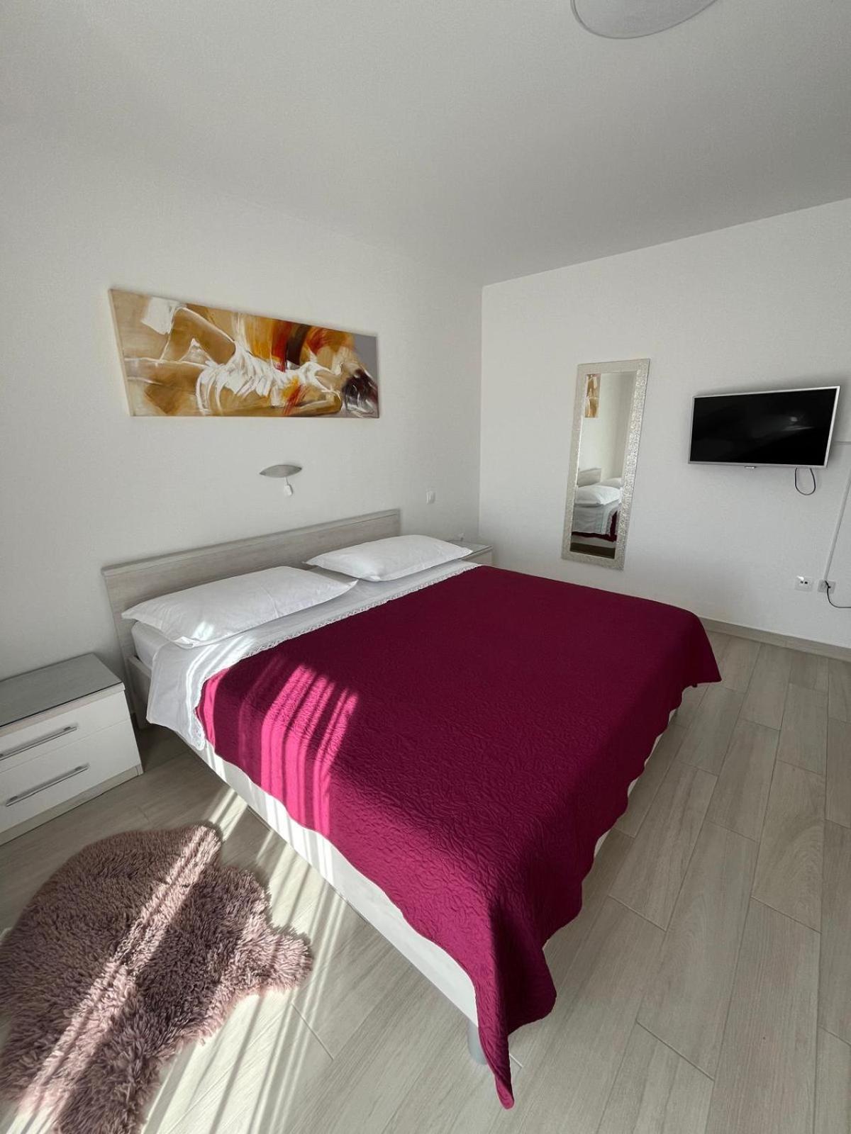 Apartman Tessa Vela Luka Eksteriør bilde